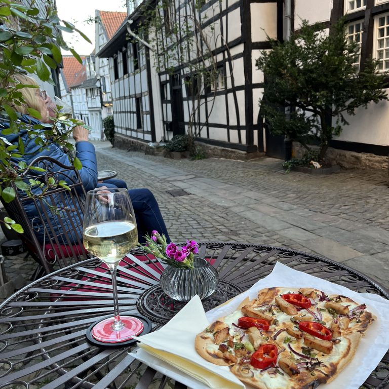 20220416_175914109_iOS